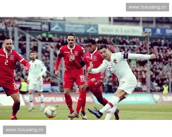 2018世界杯C罗传奇表现全纪录:从帽子戏法到决赛征战尽显巅峰风采 2018世界杯C罗传奇表现全纪录:从帽子戏法到决赛征战尽显巅峰风采